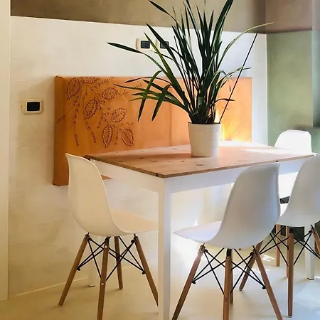 Casa Citta Гостевой дом Брешия